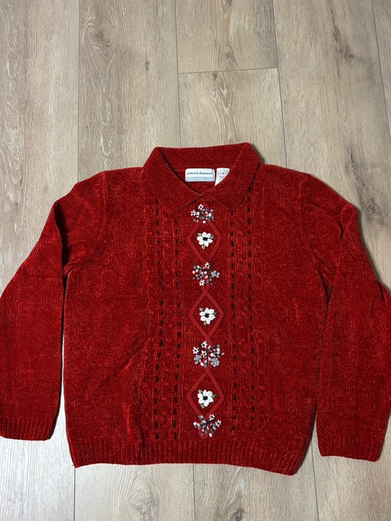 Alfred Dunner Sweaters - Alfred Dunner Red Beaded Floral Embellished Crewneck Sweater